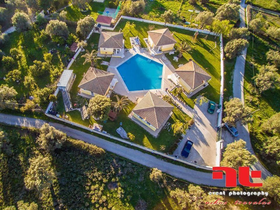 Iliaktida Studio-Villas Frínion Esterno foto